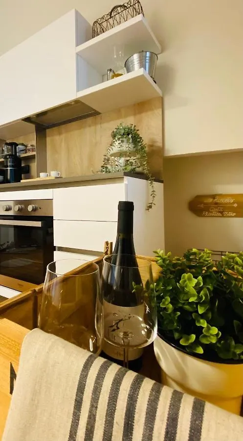 فندق مبيت وإفطار روزينيانو ماريتيمو Bed And Breakfast La Bouganville إيطاليا