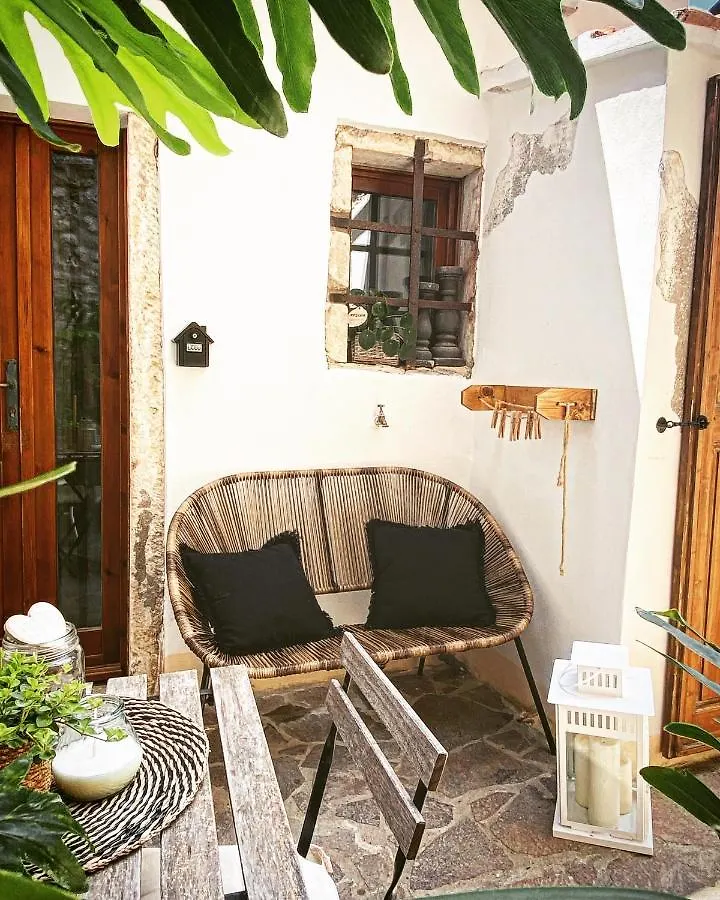 Bed And Breakfast La Bouganville Rosignano Marittimo Italy