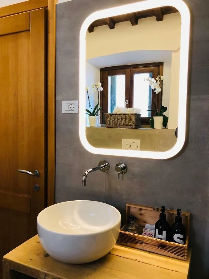 فندق مبيت وإفطار روزينيانو ماريتيمو Bed And Breakfast La Bouganville إيطاليا